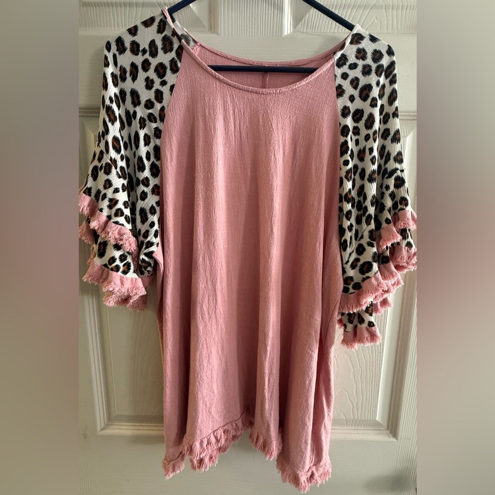 Pink Leopard Sleeve Women's Top
